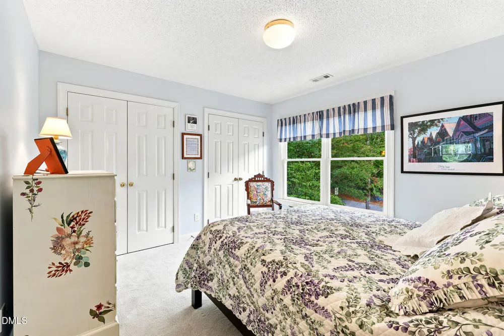 102 Robert Hunt Drive Carrboro, NC 27510