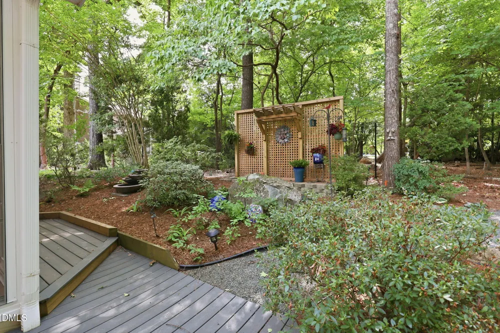 102 Robert Hunt Drive Carrboro, NC 27510