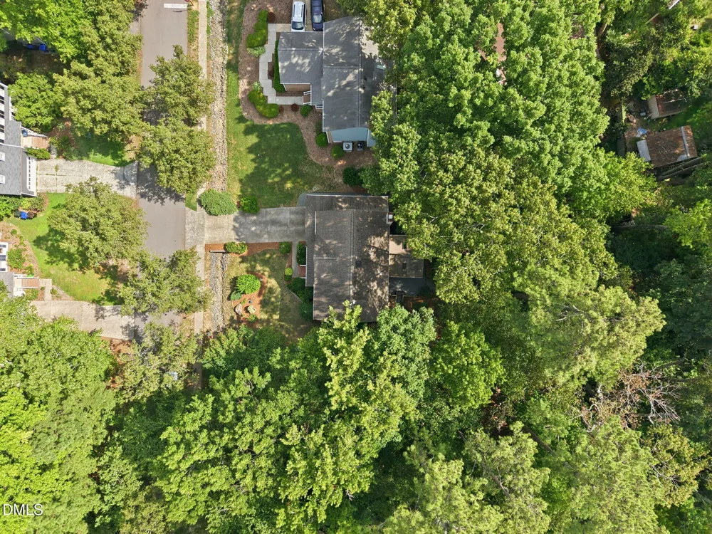 102 Robert Hunt Drive Carrboro, NC 27510
