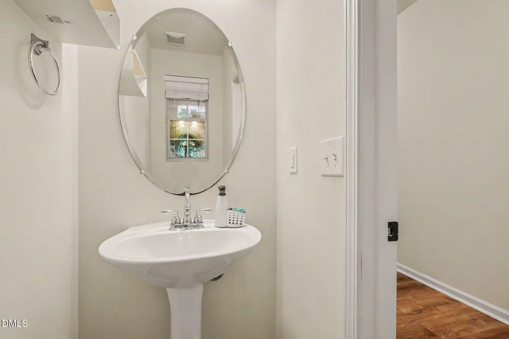 1031 Contessa Drive Cary, NC 27513