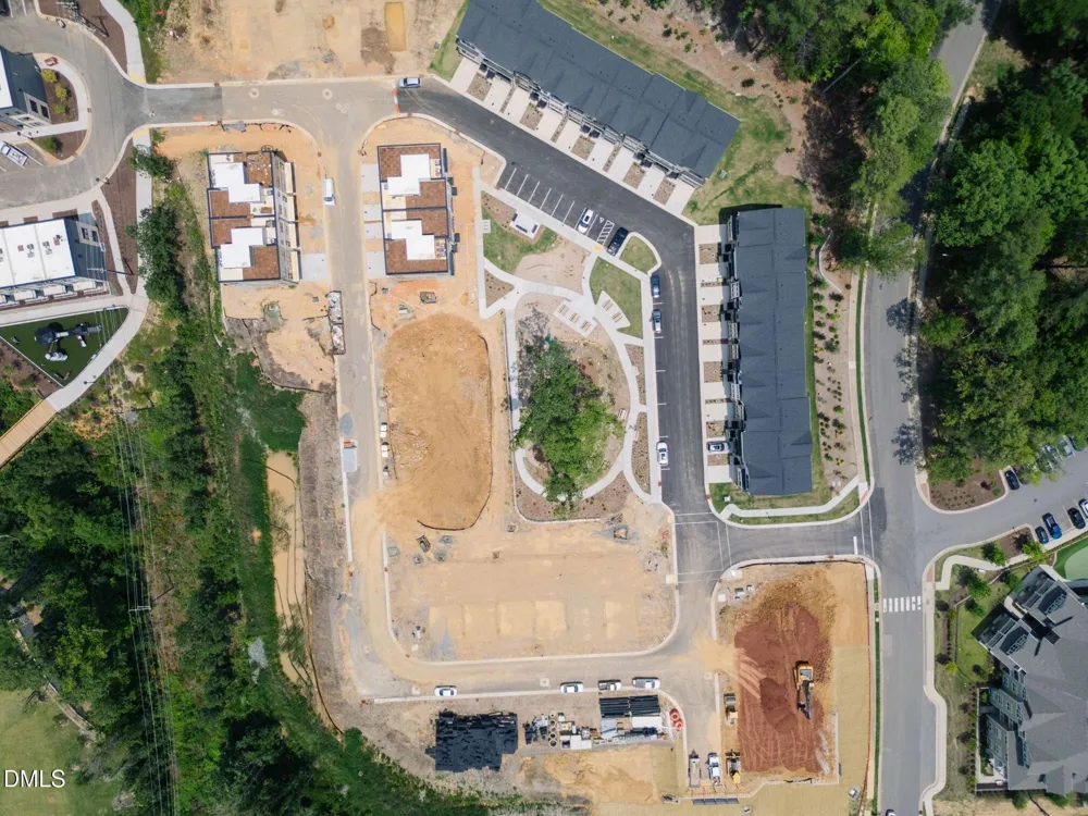 1204 Redwood Road Chapel Hill, NC 27514
