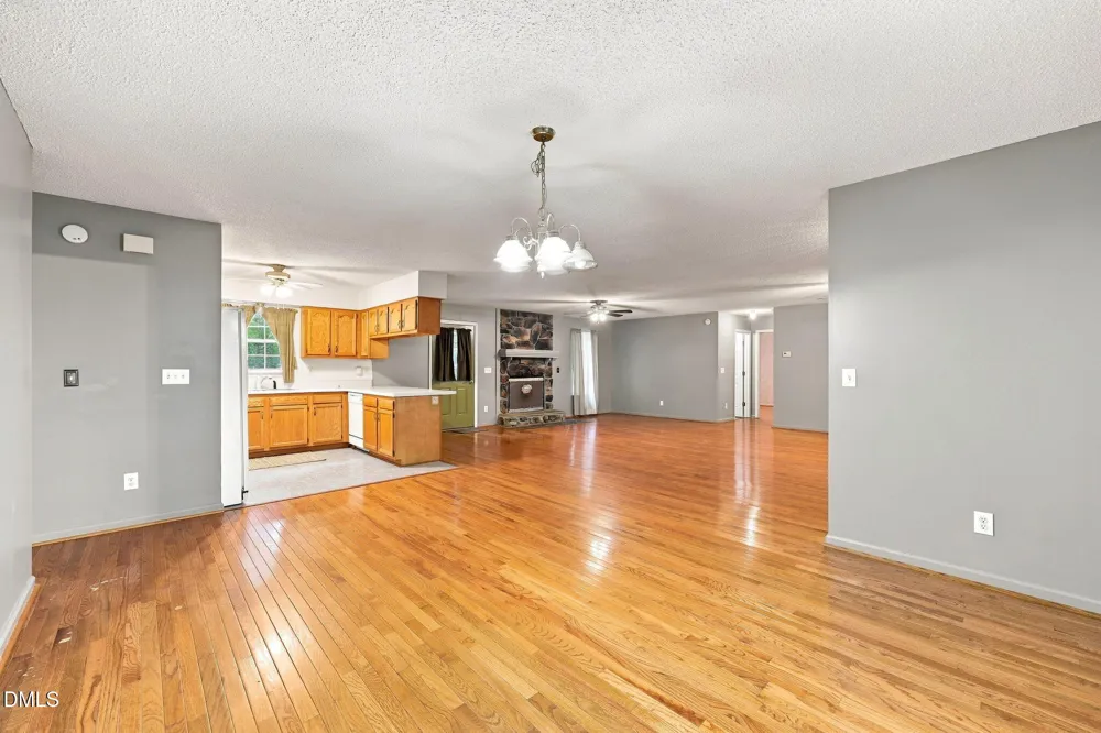 4222 Harmony Church Road Efland, NC 27243