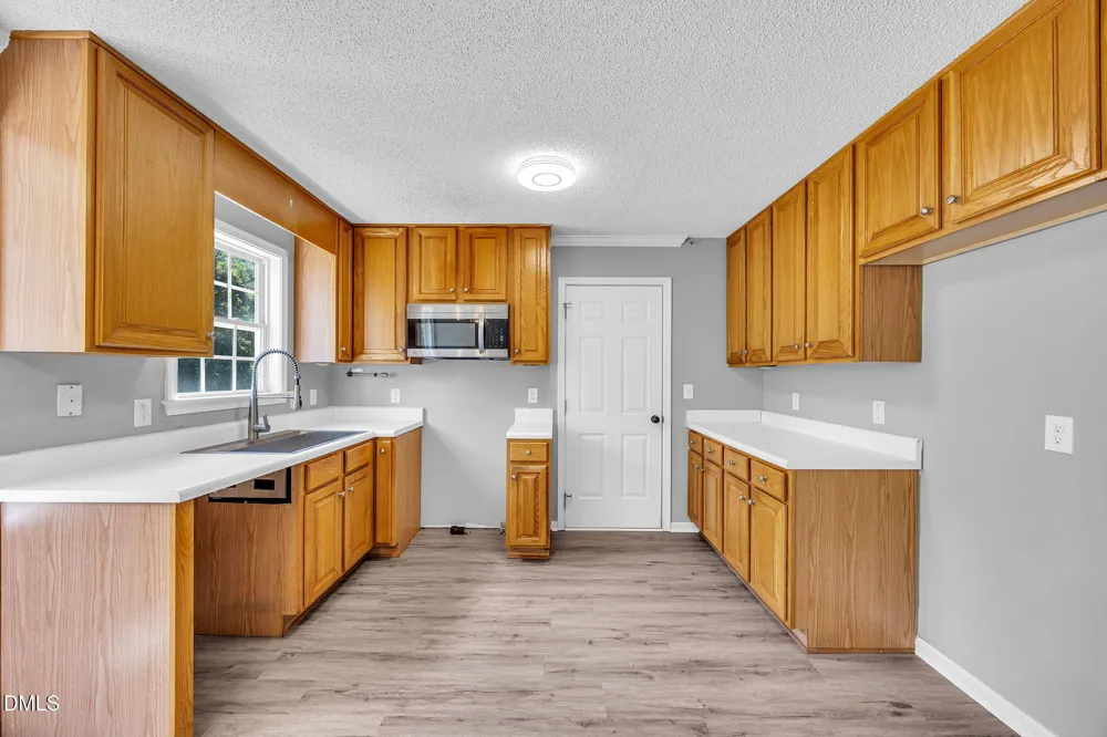 2252 Rowland Pond Drive Willow Springs, NC 27592