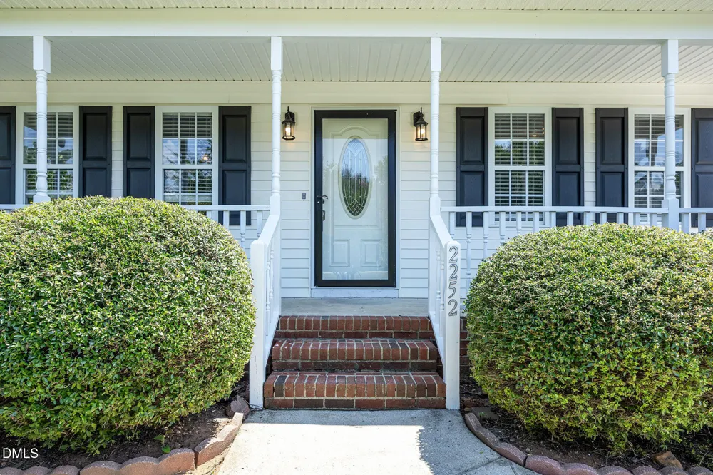 2252 Rowland Pond Drive Willow Springs, NC 27592