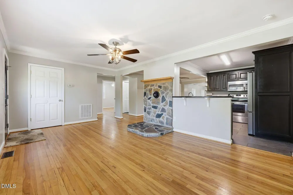 301 9th Erwin, NC 28339