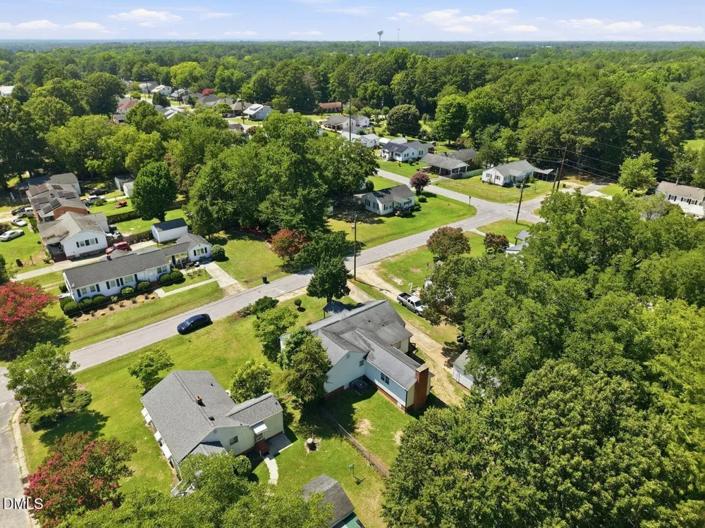 301 9th Erwin, NC 28339