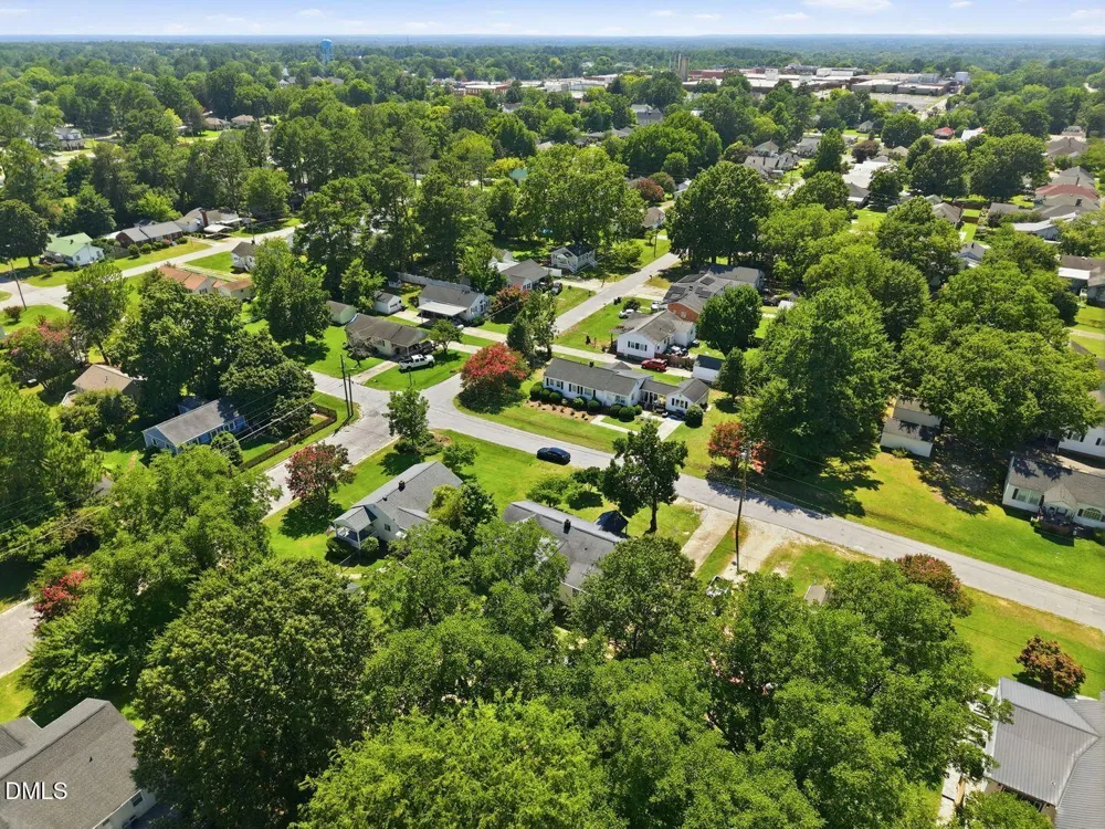 301 9th Erwin, NC 28339