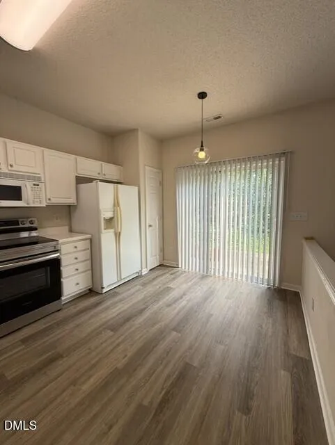 146 Brentfield Loop Morrisville, NC 27560