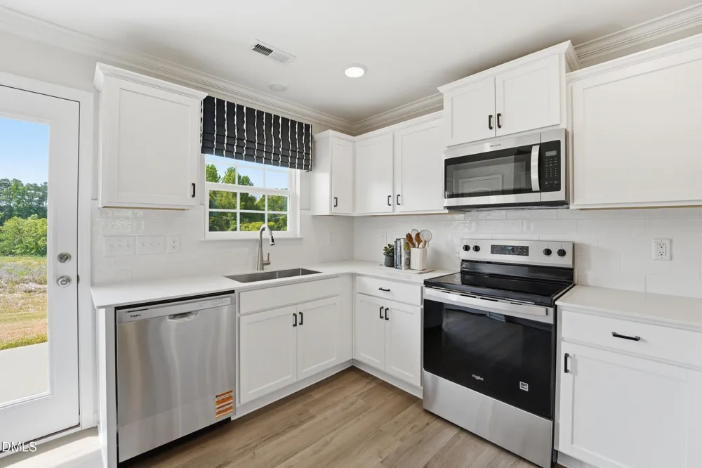 418 Mountain Pne Avenue Gibsonville, NC 27249