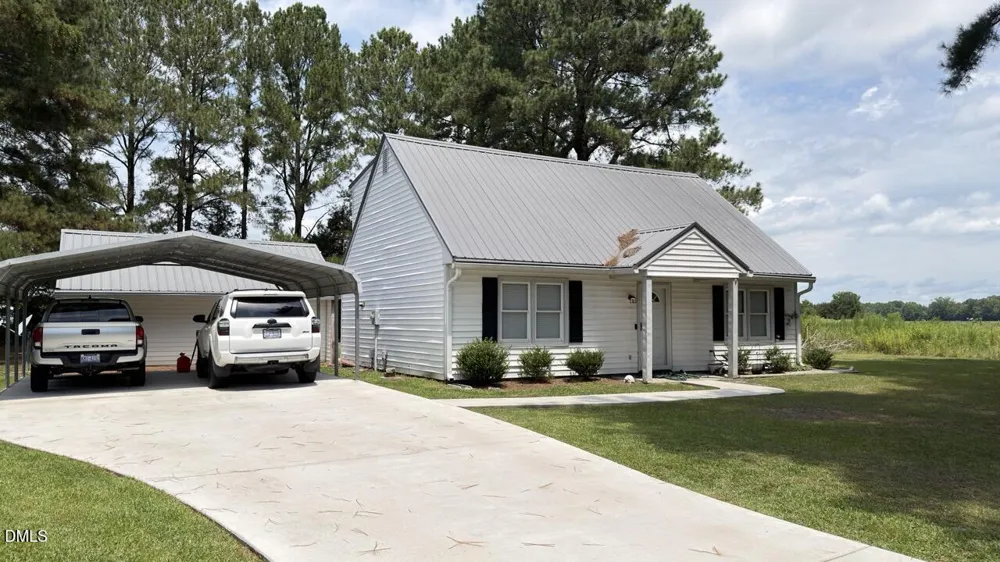 2704 Stoneybrook Road Farmville, NC 27828