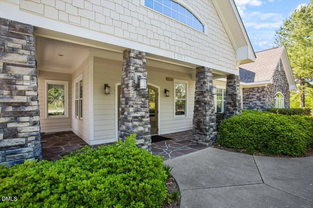 1220 Fanning Drive Wake Forest, NC 27587