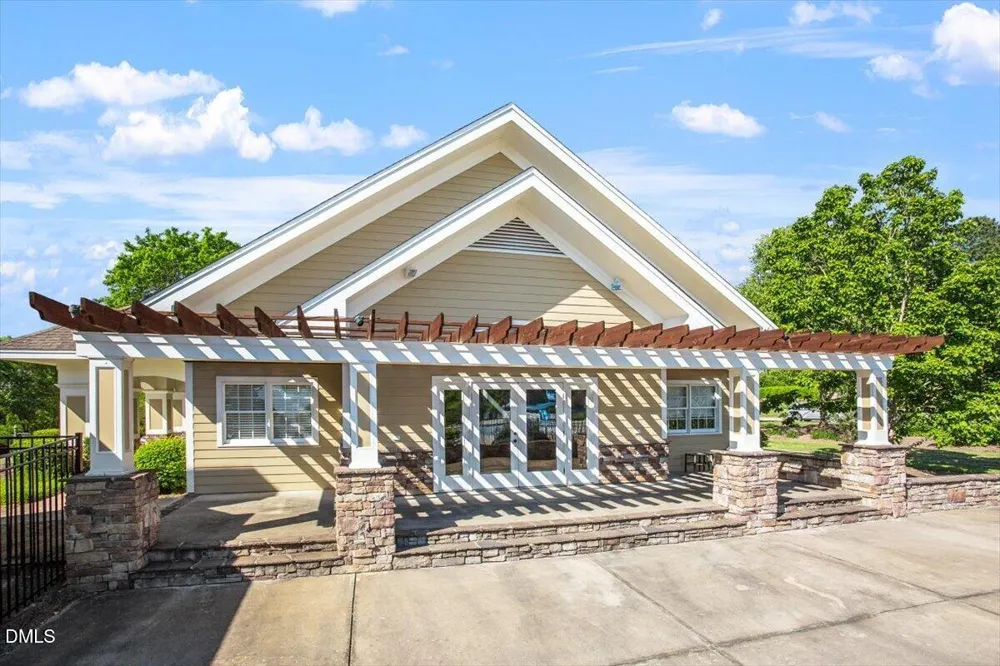 1220 Fanning Drive Wake Forest, NC 27587