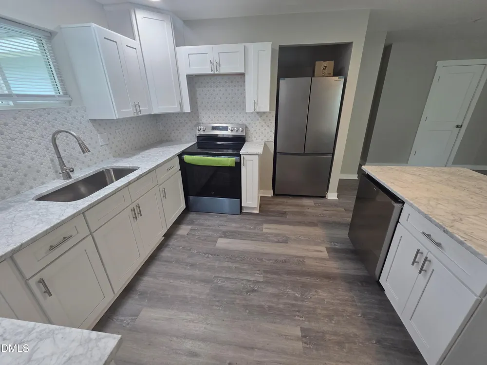 523 E Nelson Avenue Wake Forest, NC 27587
