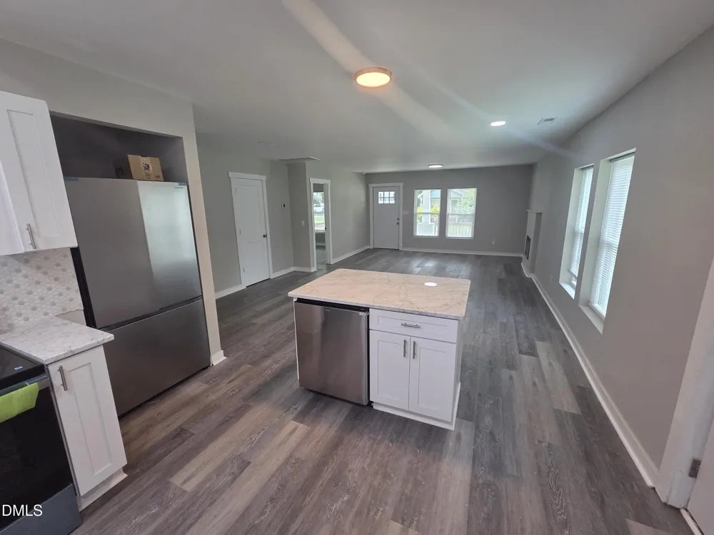 523 E Nelson Avenue Wake Forest, NC 27587