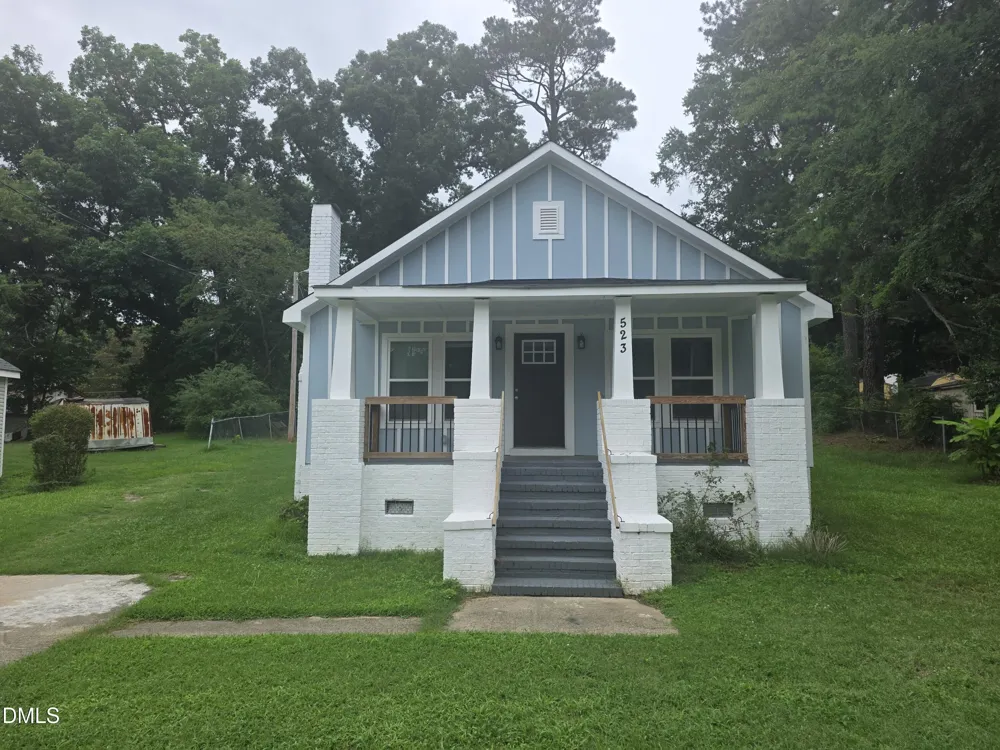 523 E Nelson Avenue Wake Forest, NC 27587