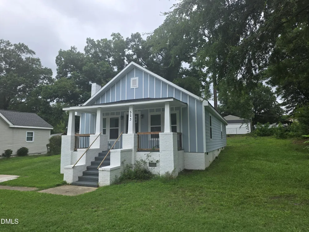 523 E Nelson Avenue Wake Forest, NC 27587
