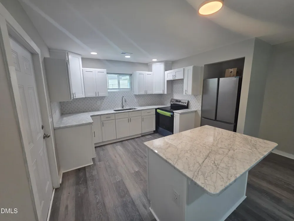 523 E Nelson Avenue Wake Forest, NC 27587