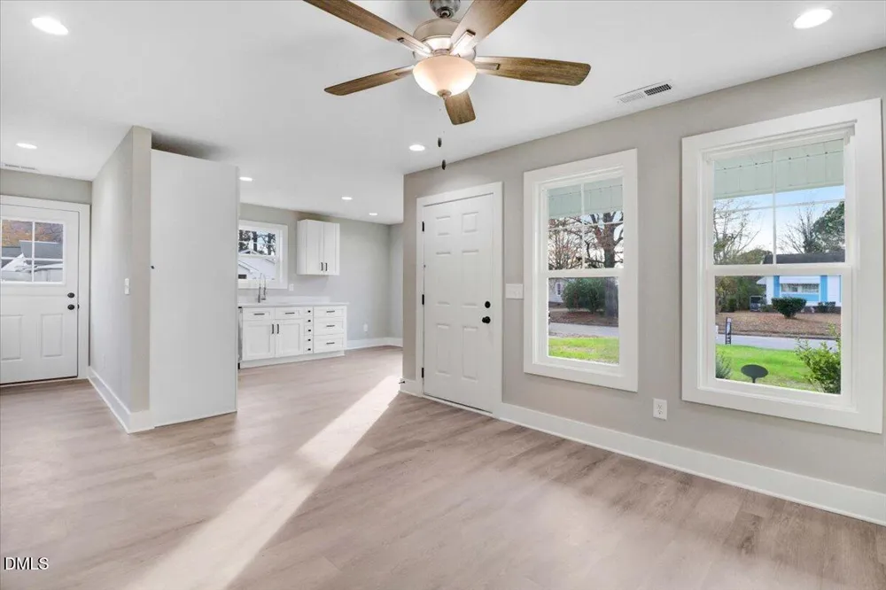 710 S Washington Avenue Dunn, NC 28334