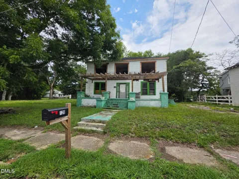 120 W Rockspring Street