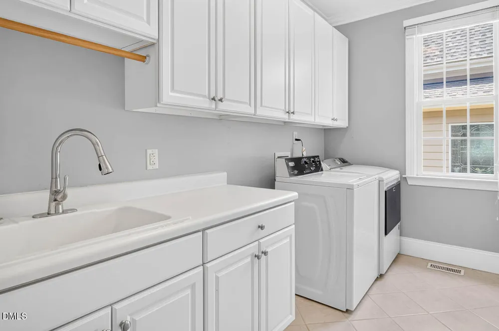 1613 Wooten Court Wake Forest, NC 27587