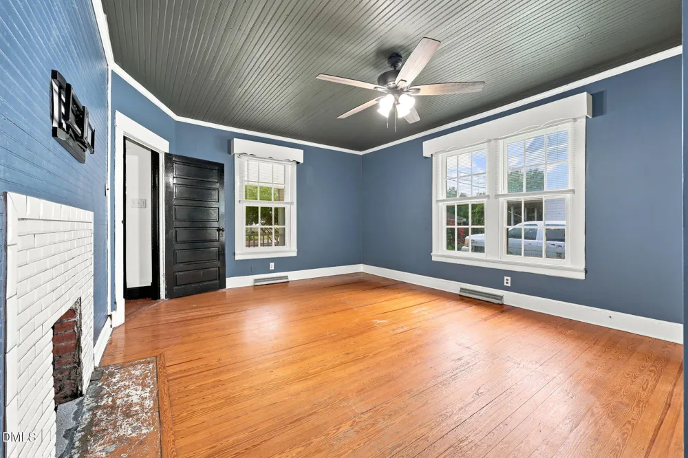 402 S 13th Street Erwin, NC 28339