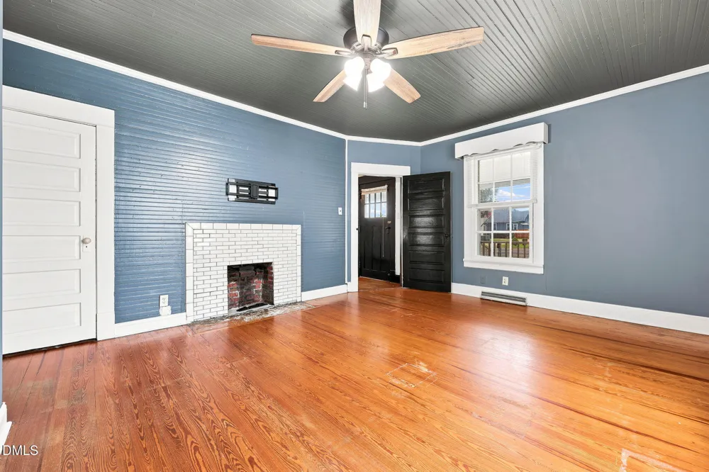 402 S 13th Street Erwin, NC 28339