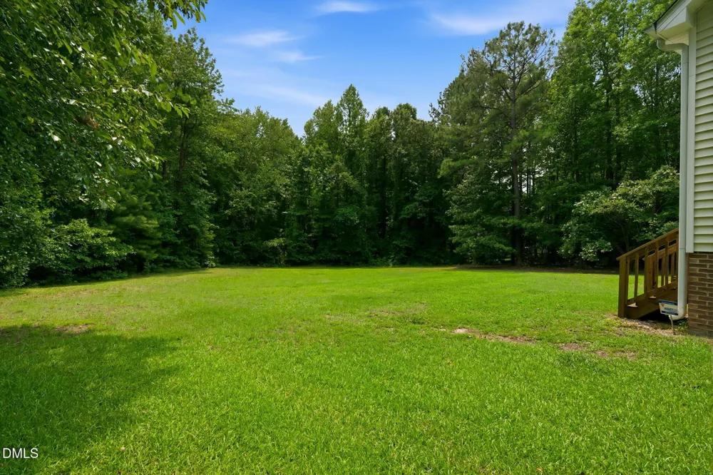 30 Fern Court Louisburg, NC 27549