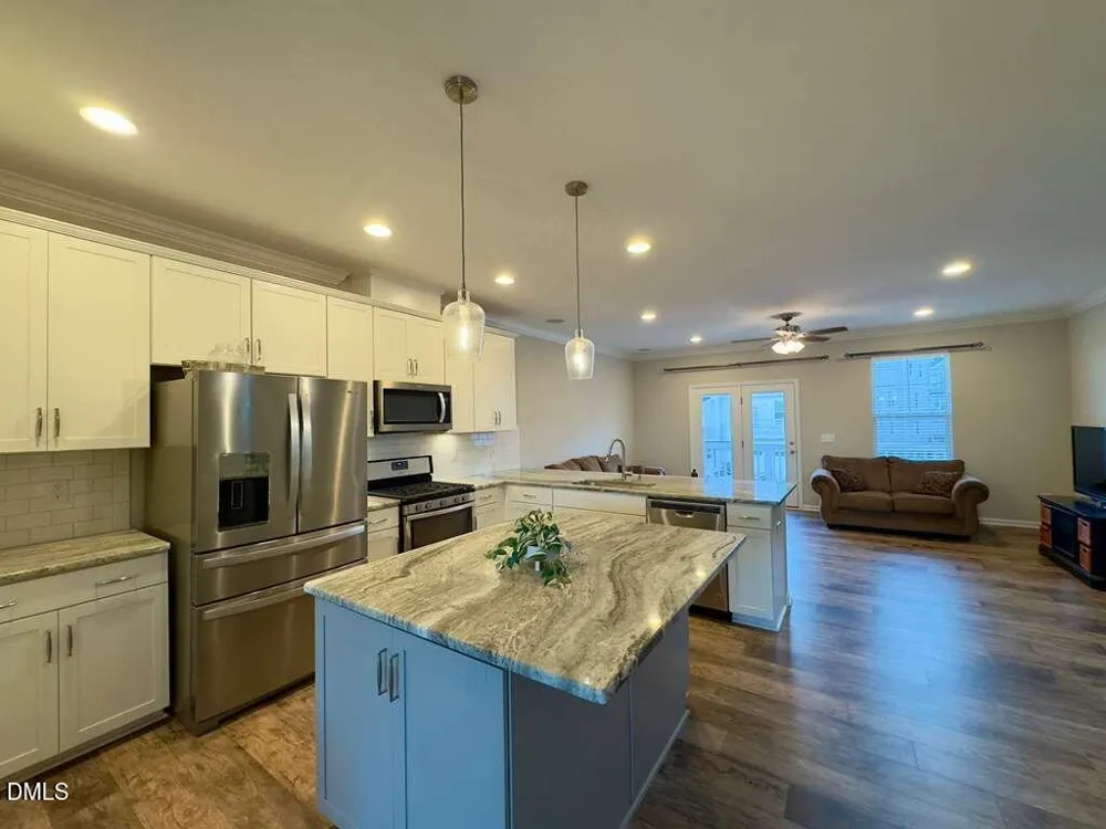 2223 Chattering Lory Lane Apex, NC 27502
