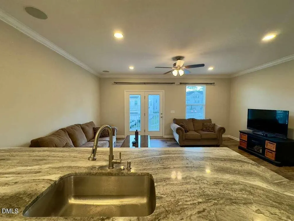2223 Chattering Lory Lane Apex, NC 27502