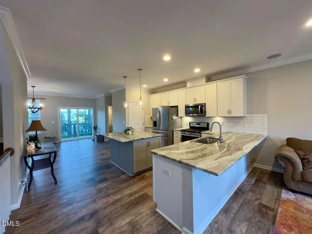 2223 Chattering Lory Lane Apex, NC 27502