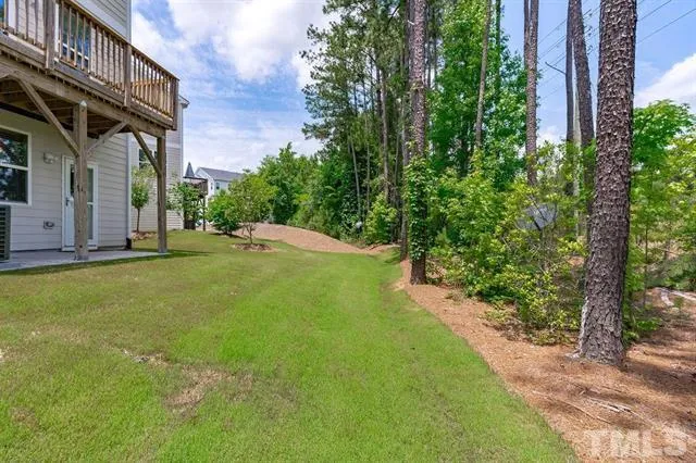 2223 Chattering Lory Lane Apex, NC 27502