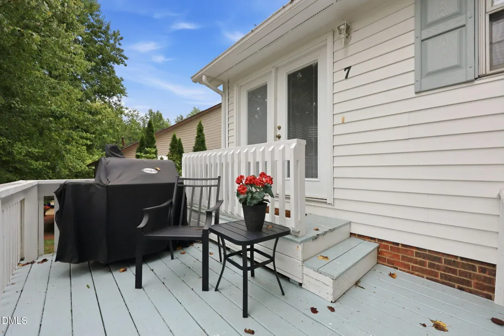 7 Willow Oak Street Elon, NC 27244