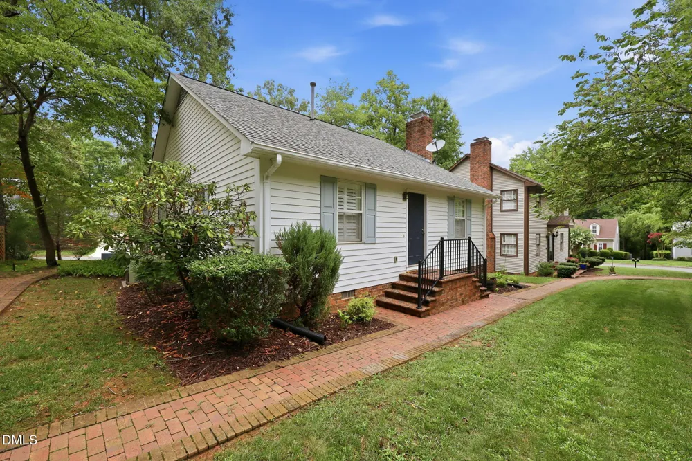 7 Willow Oak Street Elon, NC 27244