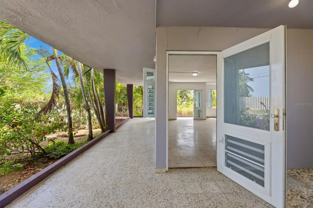 3-B CALLE KENNEDY Dorado, PR 00646