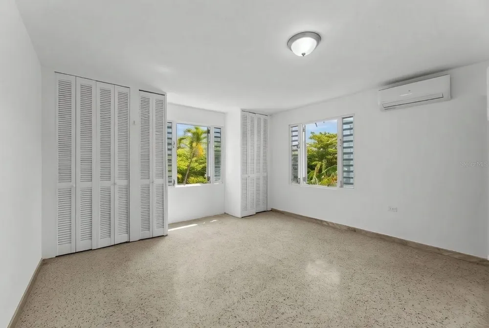 3-B CALLE KENNEDY Dorado, PR 00646