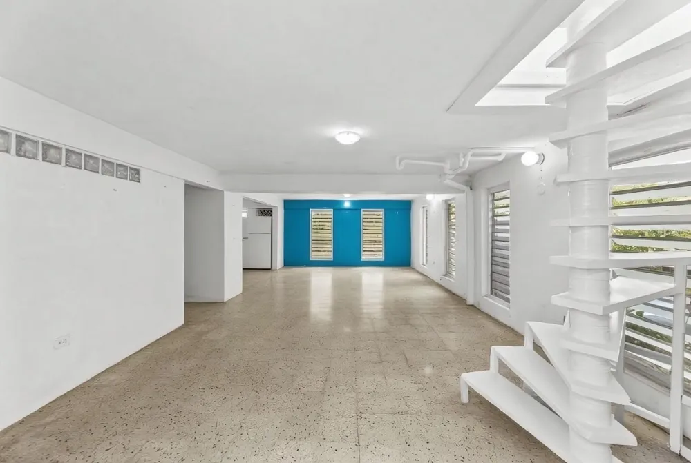 3-B CALLE KENNEDY Dorado, PR 00646