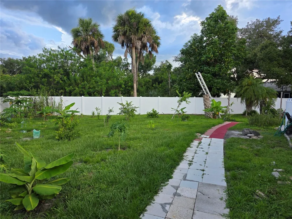 4943 BECKHAM COURT North Port, FL 34288