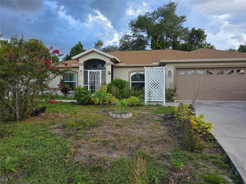 4943 BECKHAM COURT North Port, FL 34288