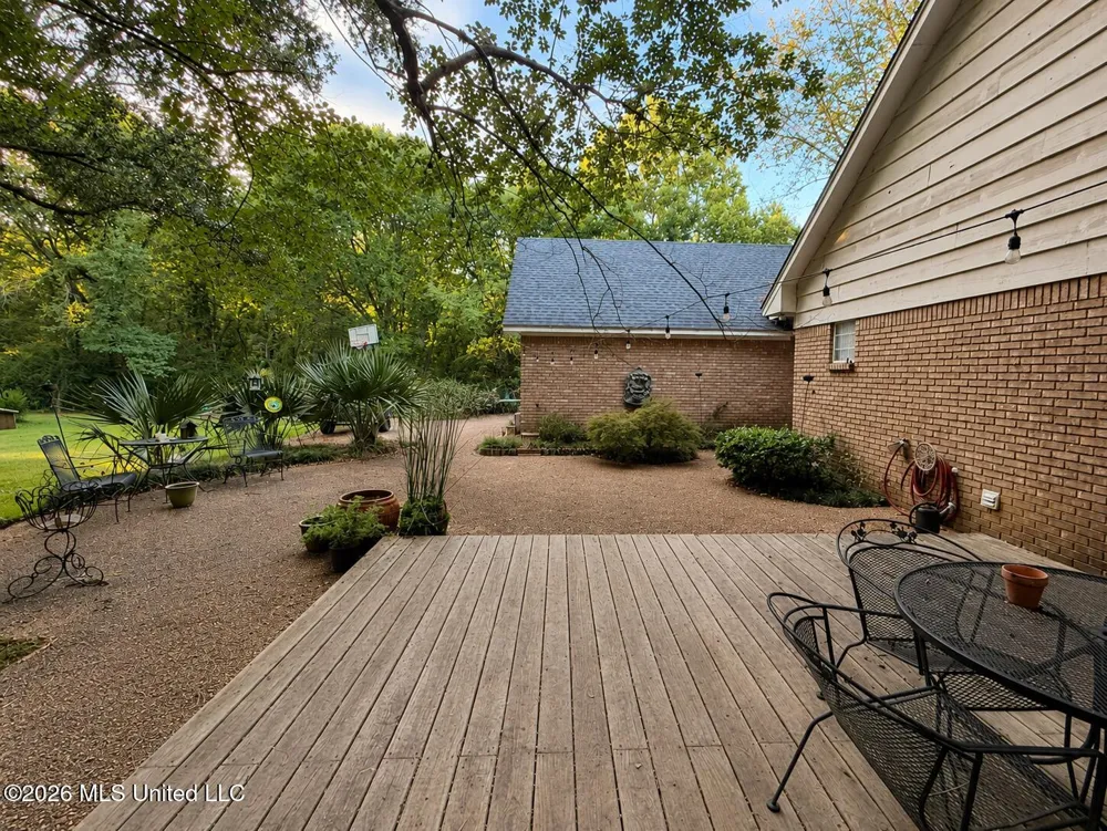 9739 Springridge Road Terry, MS 39170