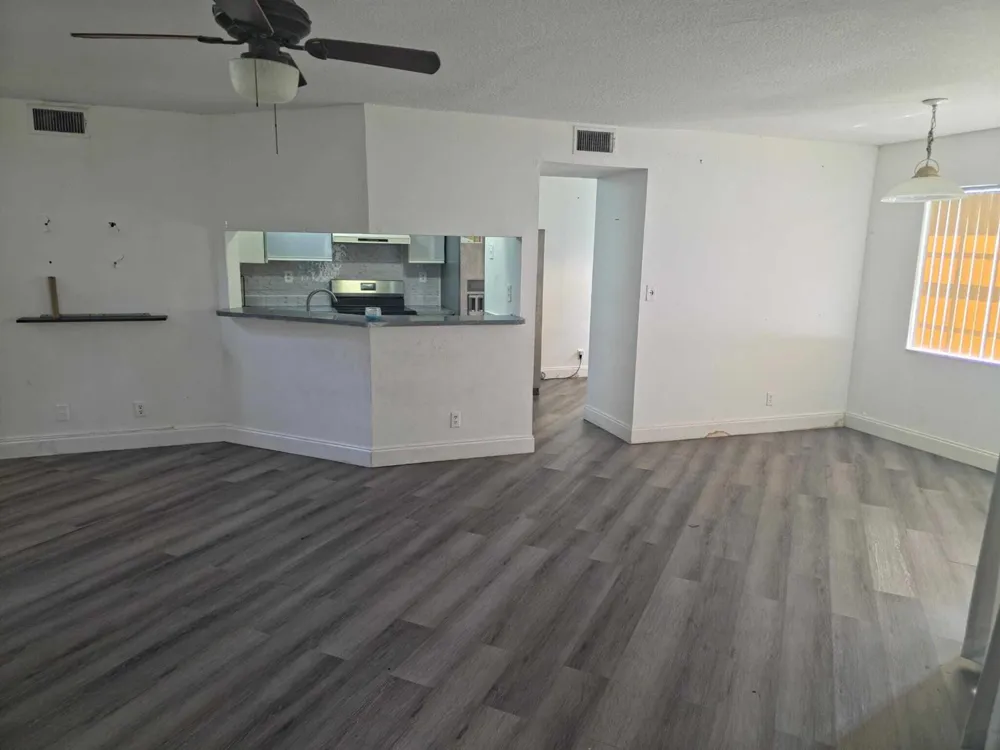 8953 W SUNRISE BOULEVARD #8953 Plantation, FL 33322