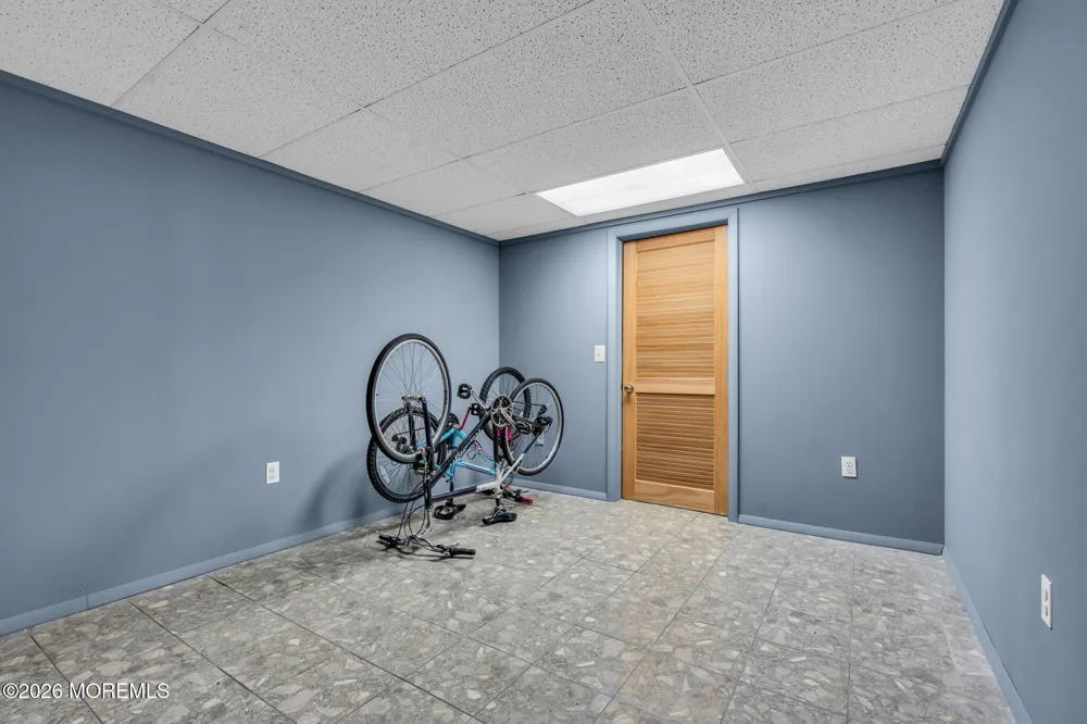 374 Deuce Drive Wall, NJ 07719