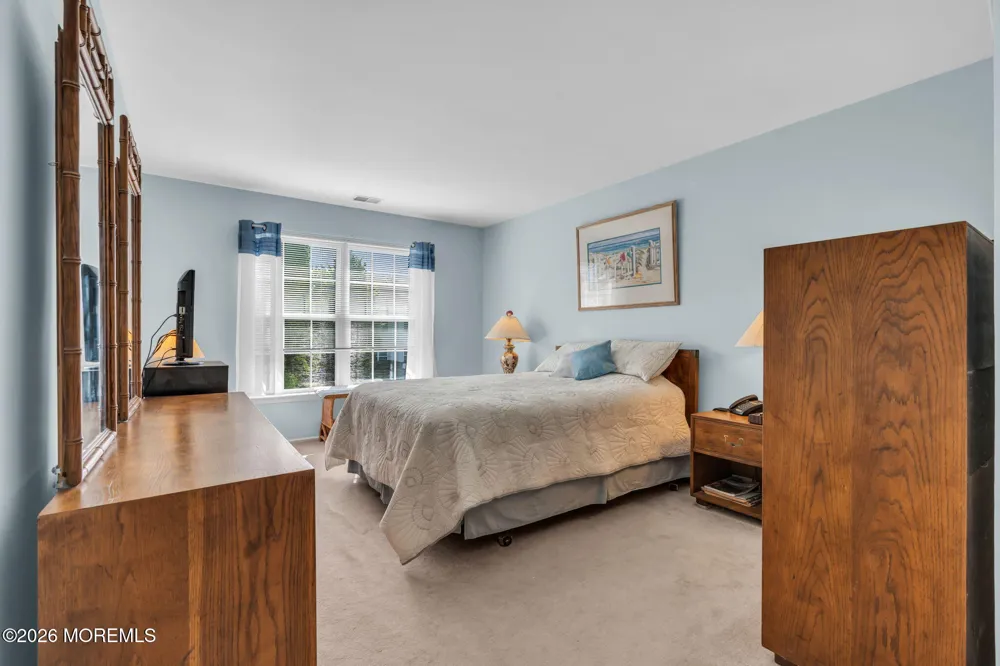 374 Deuce Drive Wall, NJ 07719
