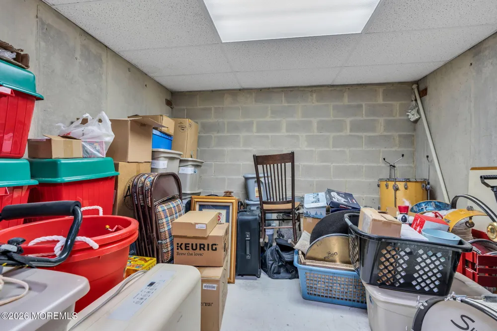 374 Deuce Drive Wall, NJ 07719