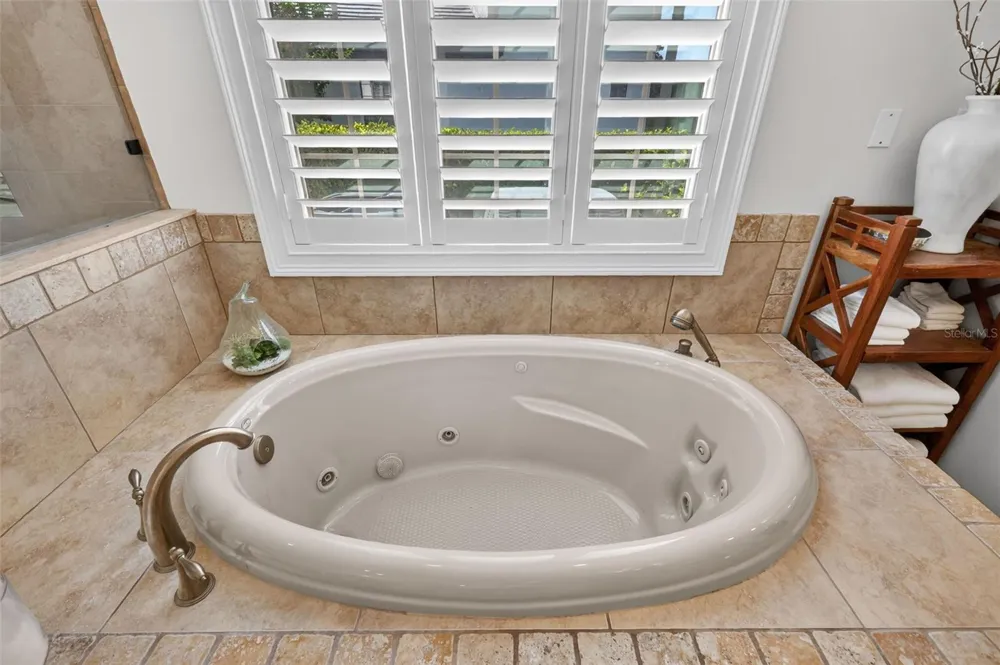 9616 SAN FERNANDO COURT Howey In The Hills, FL 34737