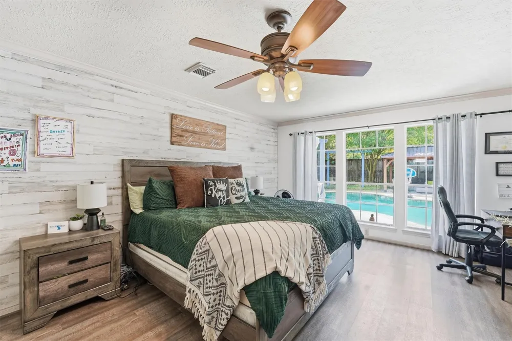 13415 Jessica Lane Houston, TX 77069