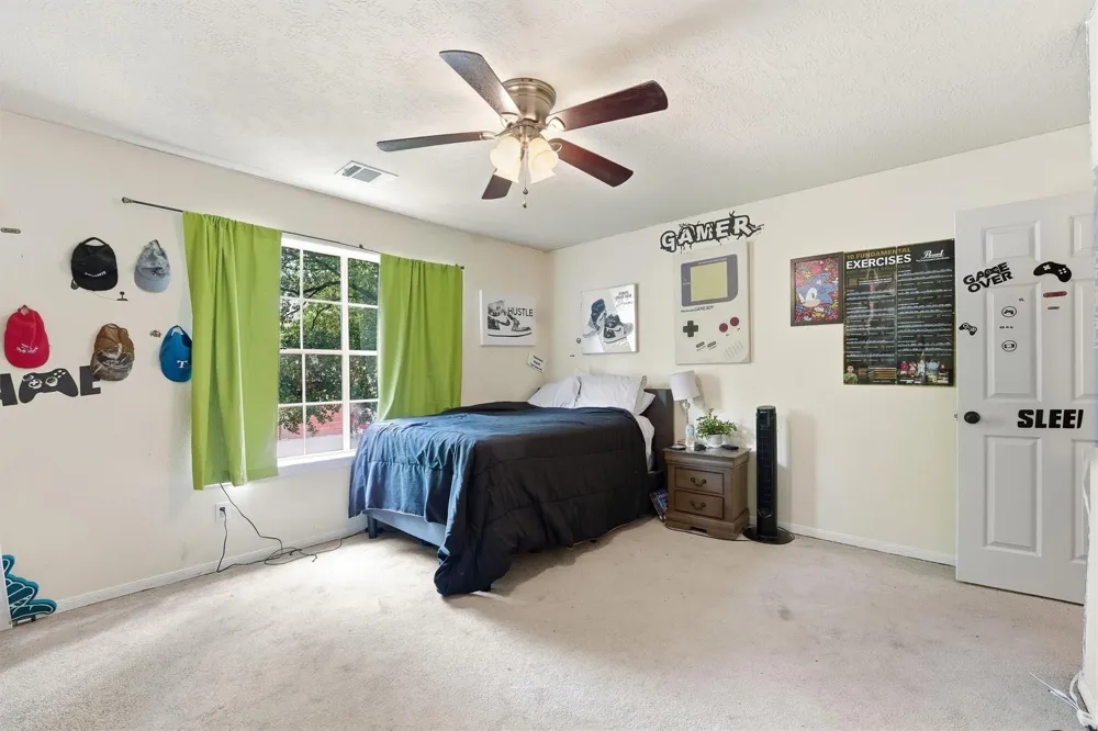 13415 Jessica Lane Houston, TX 77069