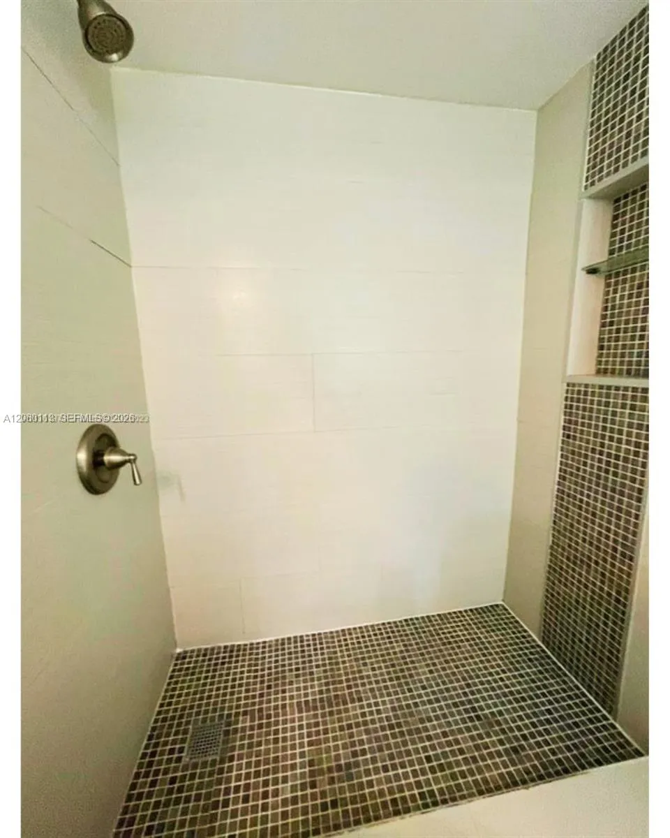 11750 SW 18th St #208-1 Miami, FL 33175
