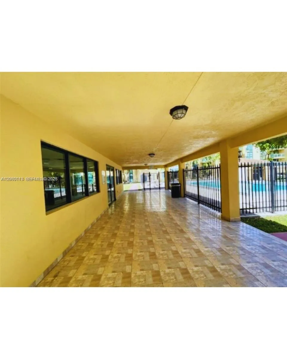 11750 SW 18th St #208-1 Miami, FL 33175