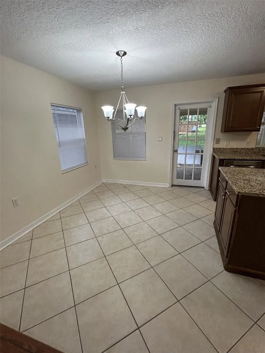 2899 E CROOKED LAKE DRIVE Eustis, FL 32726