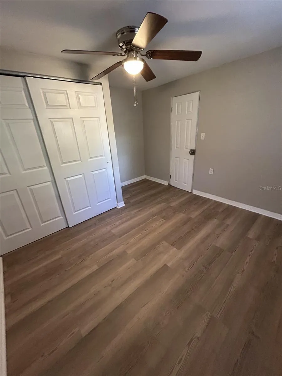 2899 E CROOKED LAKE DRIVE Eustis, FL 32726